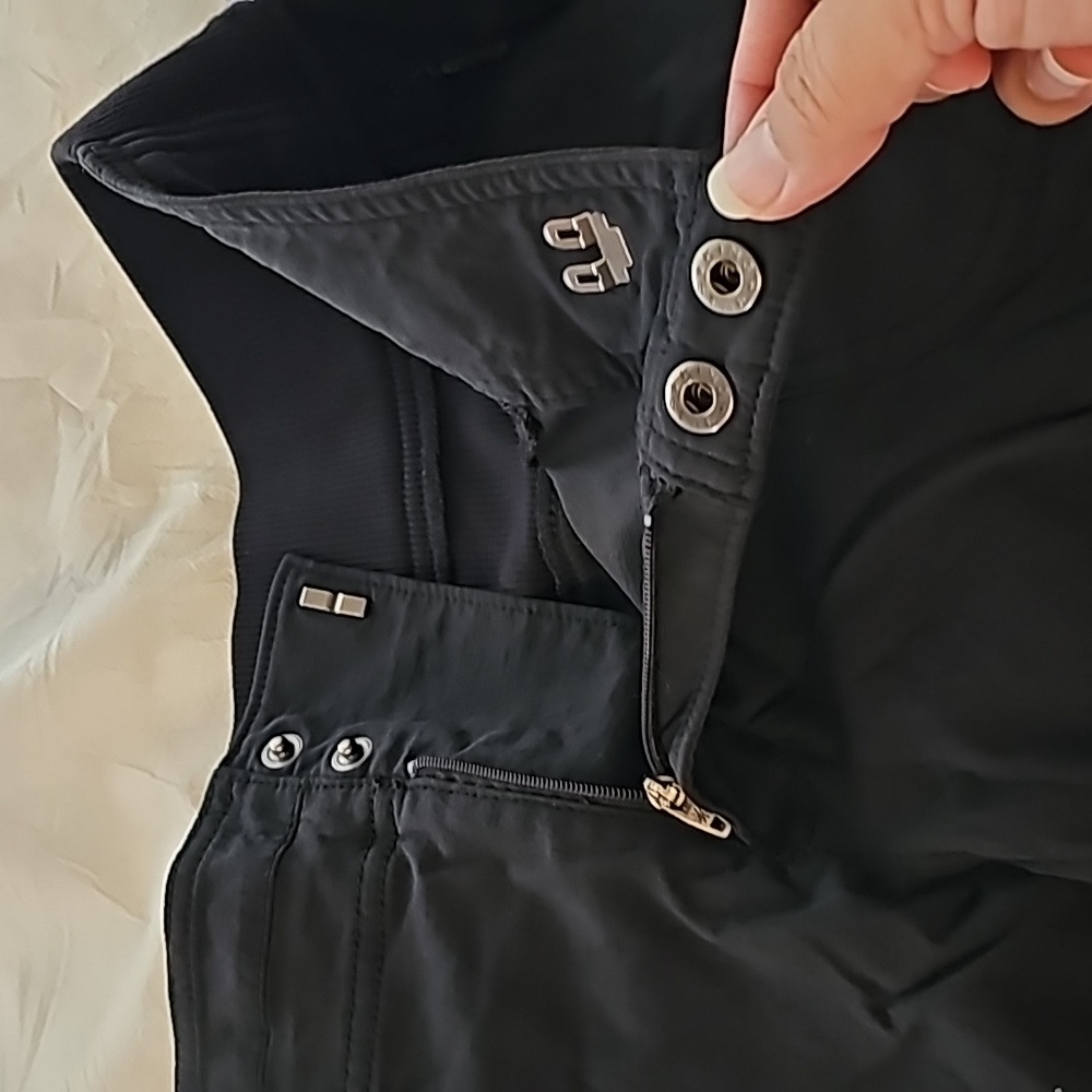 Athleta Black Pants Woman's Size 10 - Picture 11 of 16